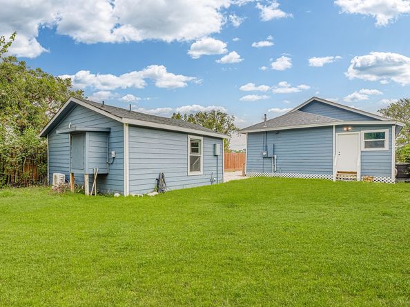 803 Vincent Street, Houston TX 77009