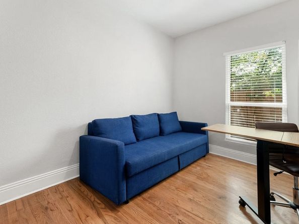 803 Vincent Street, Houston TX 77009