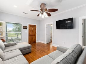 803 Vincent Street, Houston TX 77009