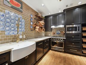 2121 Kirby Drive 21NW, Houston TX 77019