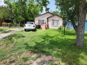 4215 Edison Street, Houston TX 77009