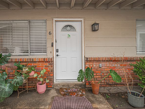 4304 Sherwood Ln 106, Houston TX 77092