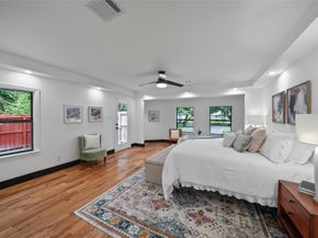701 W 39th Street, Houston TX 77018