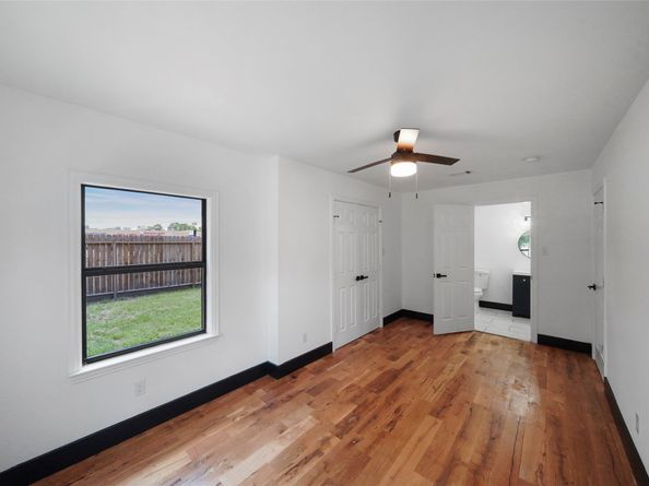 701 W 39th Street, Houston TX 77018