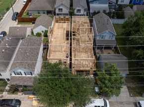 1016 Ruthven Street A, Houston TX 77019