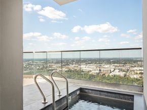 1711 Allen Parkway 3401, Houston TX 77019