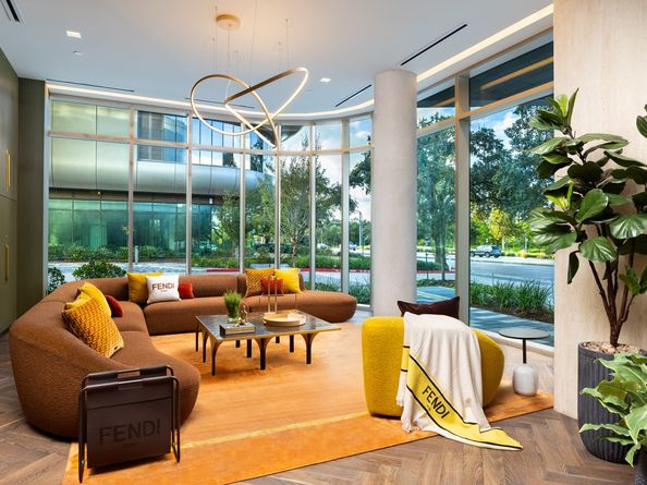 1711 Allen Parkway 3401, Houston TX 77019