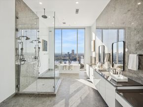 1711 Allen Parkway 3401, Houston TX 77019