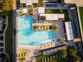 1711 Allen Parkway 3401, Houston TX 77019