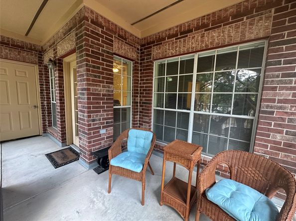 2815 Kings Crossing Drive 308, Houston TX 77345