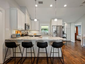 2107 Hewitt Drive, Houston TX 77018