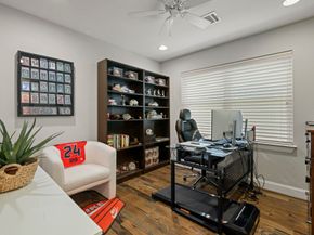 2107 Hewitt Drive, Houston TX 77018