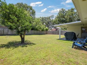 2107 Hewitt Drive, Houston TX 77018
