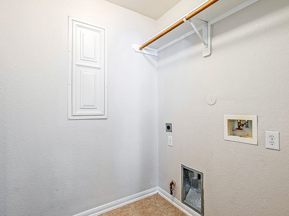 9614 Summer Laurel Lane, Houston TX 77088