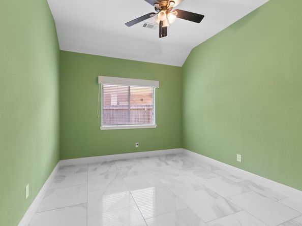 19610 Southern Maple Lane, Houston TX 77094