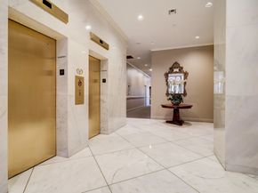 2200 Willowick Road 7B, Houston TX 77027