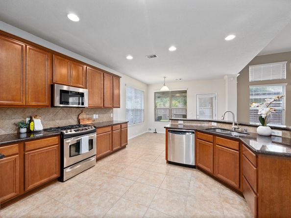 13842 Lake Livingston Drive, Houston TX 77044