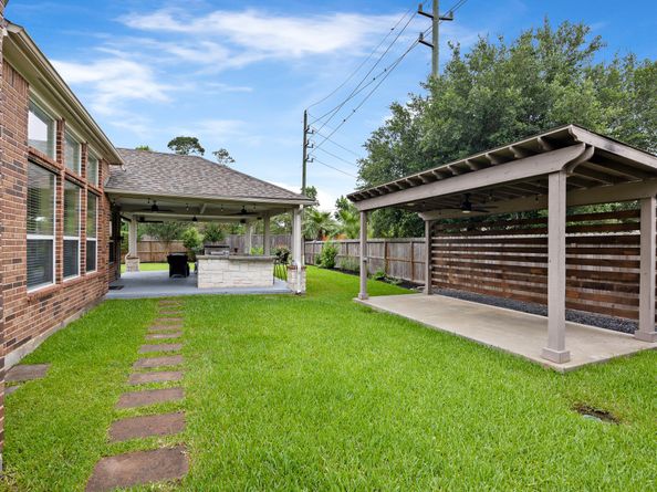 13842 Lake Livingston Drive, Houston TX 77044