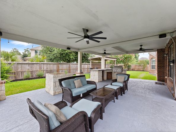 13842 Lake Livingston Drive, Houston TX 77044