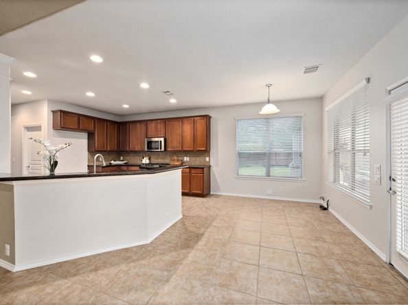 13842 Lake Livingston Drive, Houston TX 77044