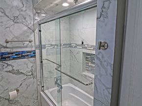 6305 Westward Street 110, Houston TX 77081