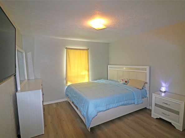 6305 Westward Street 110, Houston TX 77081
