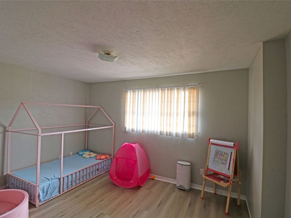6305 Westward Street 110, Houston TX 77081