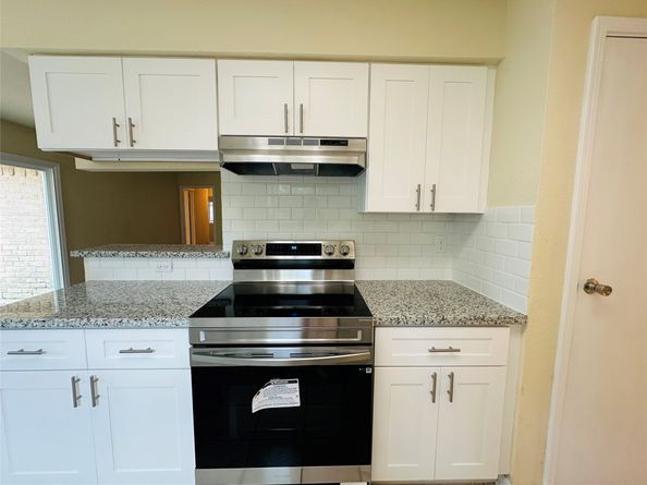 15474 Peermont Street, Houston TX 77062