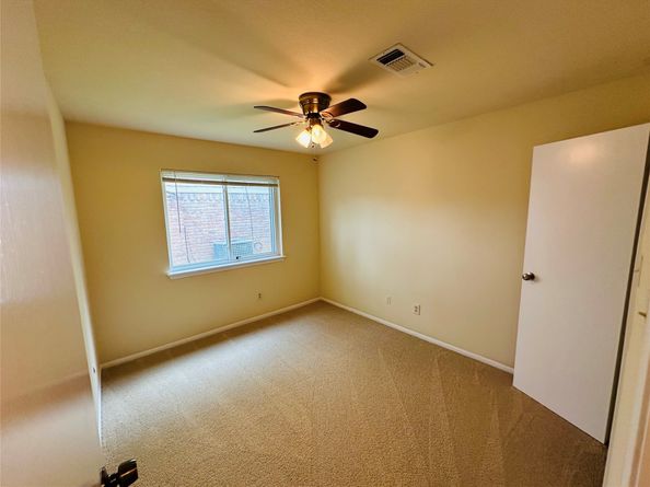 15474 Peermont Street, Houston TX 77062