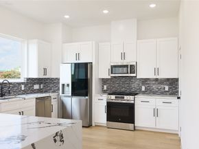 3508 Sauer Street, Houston TX 77004