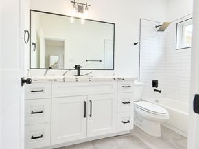 3508 Sauer Street, Houston TX 77004