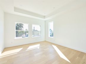 3508 Sauer Street, Houston TX 77004