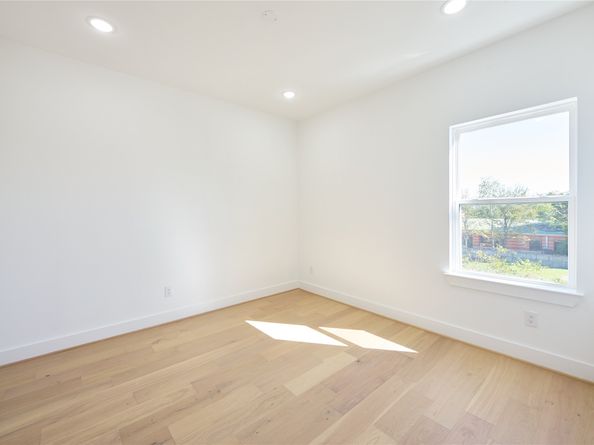 3508 Sauer Street, Houston TX 77004