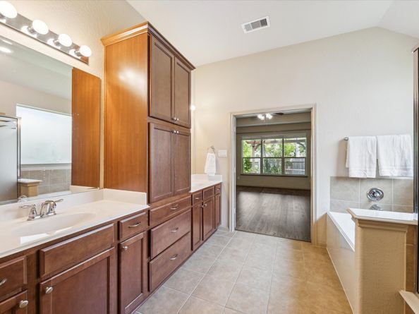 107 N Greenprint Circle, Tomball TX 77375