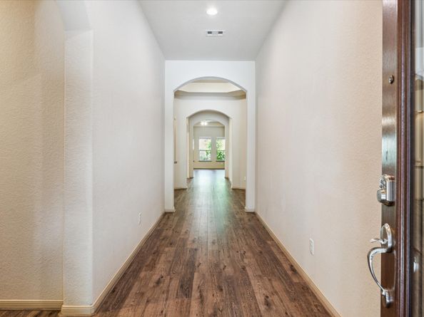 107 N Greenprint Circle, Tomball TX 77375
