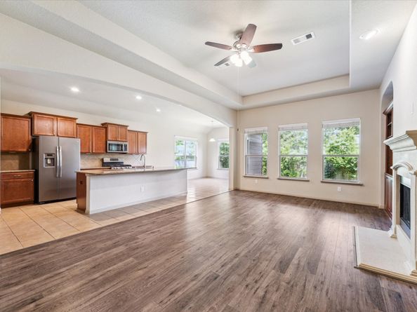 107 N Greenprint Circle, Tomball TX 77375