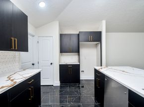 6530 La Violetta Drive, Houston TX 77083