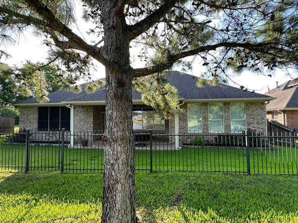 11811 High Noon Court, Cypress TX 77433