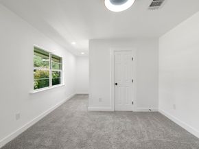 8202 Glencrest Street, Houston TX 77061