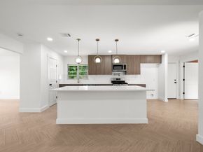 8202 Glencrest Street, Houston TX 77061