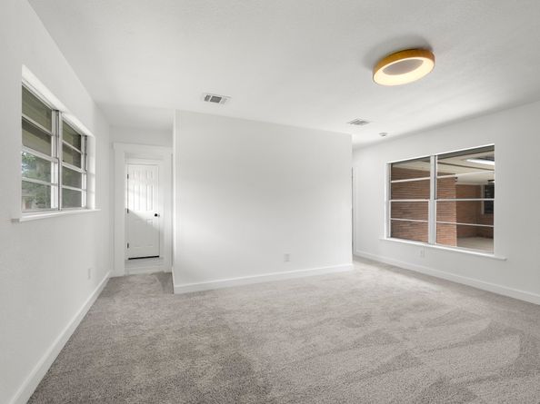 8202 Glencrest Street, Houston TX 77061