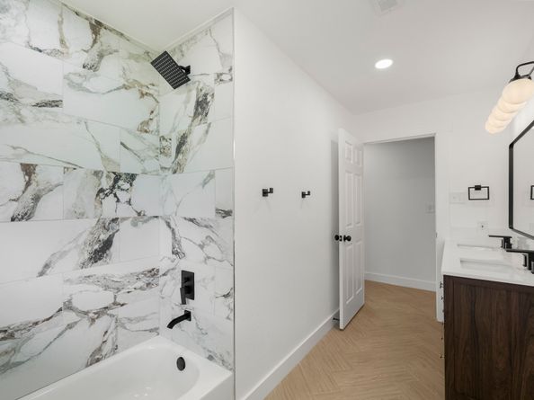8202 Glencrest Street, Houston TX 77061