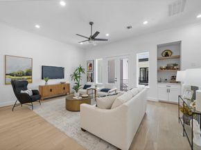 923 Fisher Street B, Houston TX 77018
