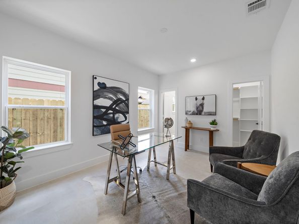 923 Fisher Street B, Houston TX 77018