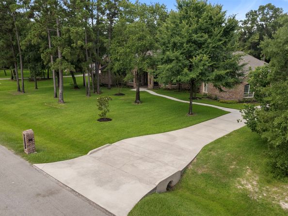 3207 W Benders Landing Boulevard, Spring TX 77386