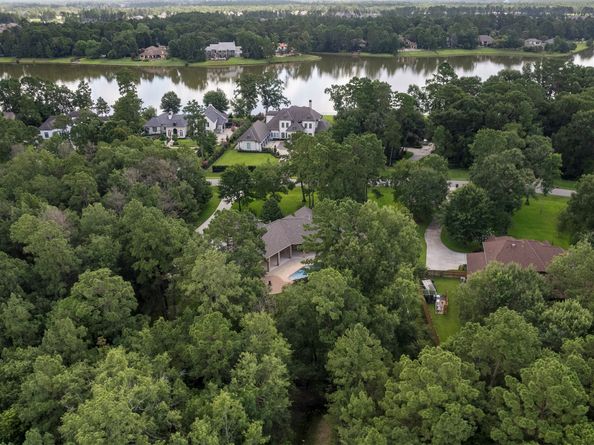 3207 W Benders Landing Boulevard, Spring TX 77386