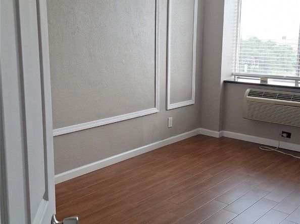 7510 Hornwood 505, Houston TX 77036