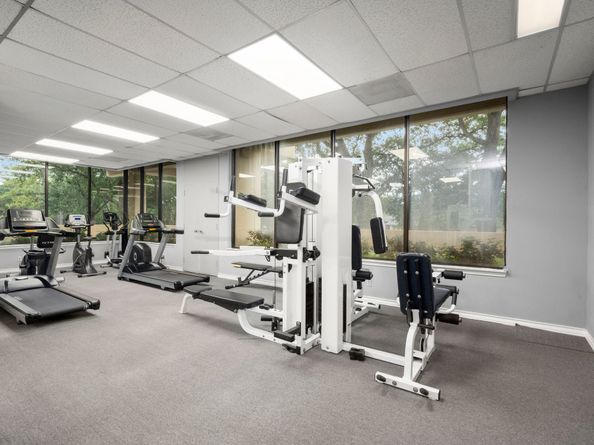 14655 Champion Forest Drive 504, Houston TX 77069