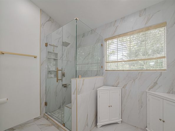 1315 Indian Autumn Trace, Houston TX 77062
