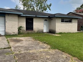 814 Deercrest Street, Channelview TX 77530